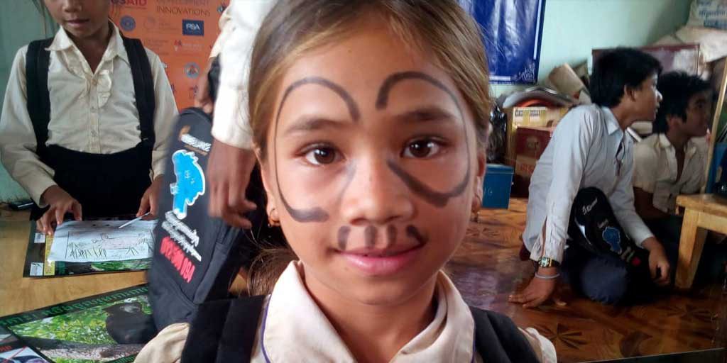 girl-painted-face-1024×512
